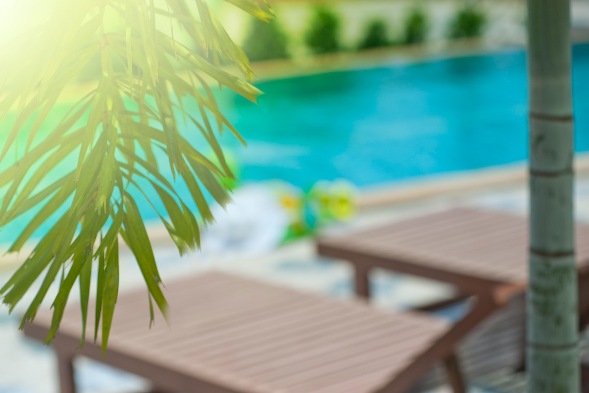 Five Rules You Should Follow at Your Apartment Swimming Pool