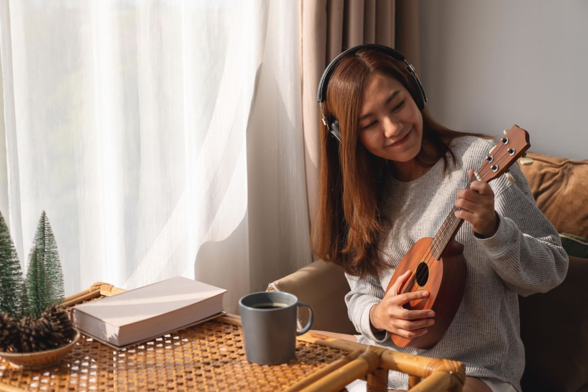 Five Instruments You Can Learn to Play in An Apartment