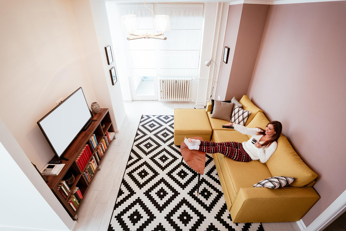 Ways to Use Rugs as Art to Redefine Your Apartment