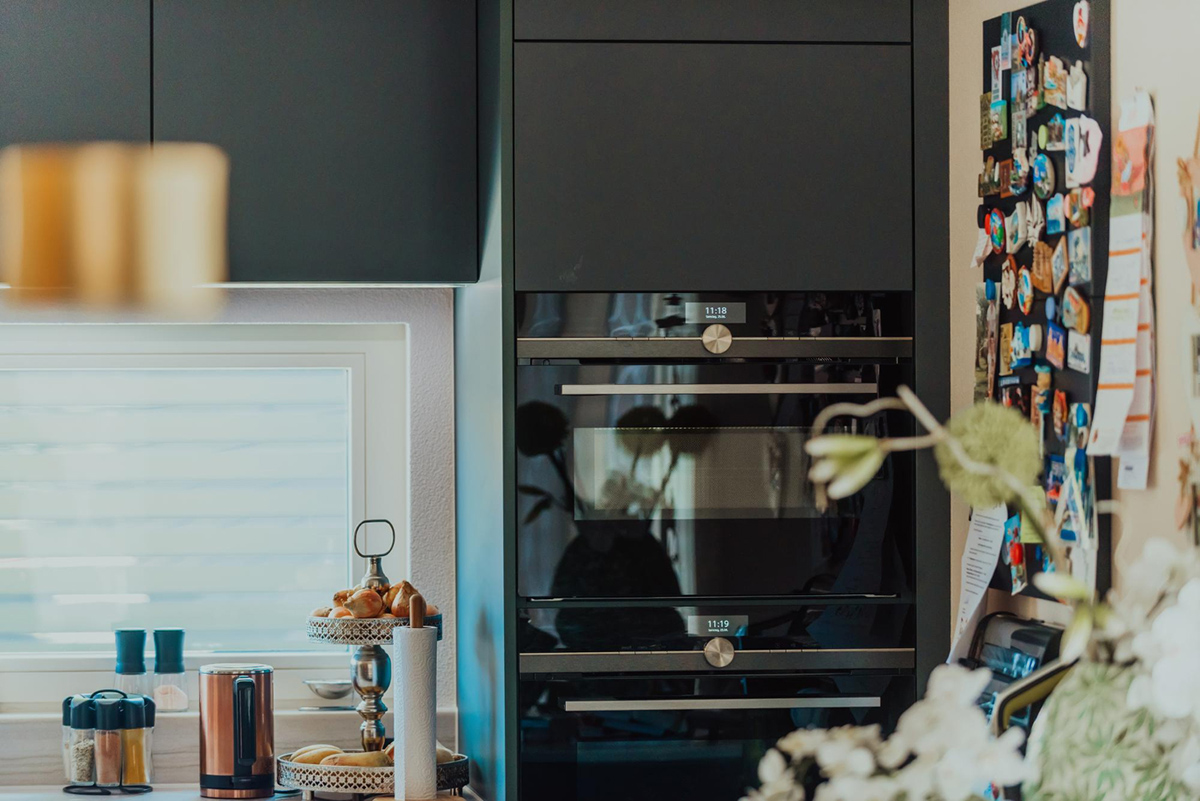 Essential Oven and Stove Top Safety Tips for Your Apartment