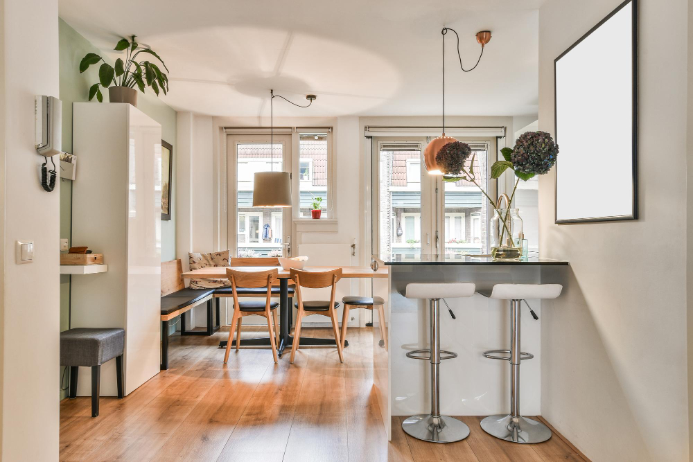 Transform Your Space With These Tasteful Apartment Decor Ideas