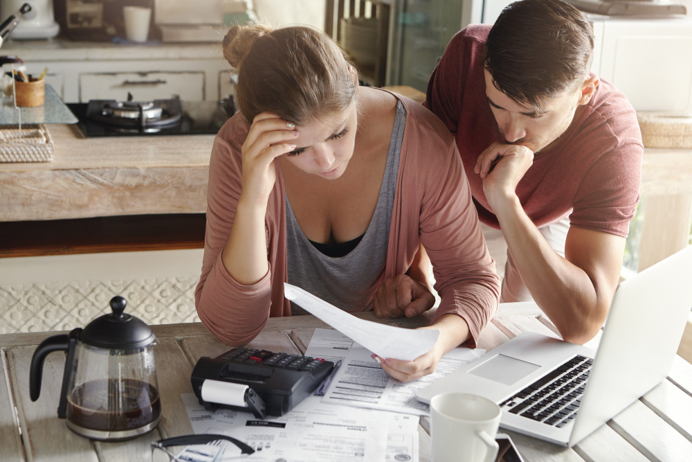 How to Set Up a Budget with Apartment Roommates