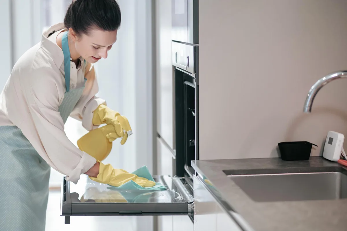 6 Kitchen Cleaning Hacks to Save Time and Energy